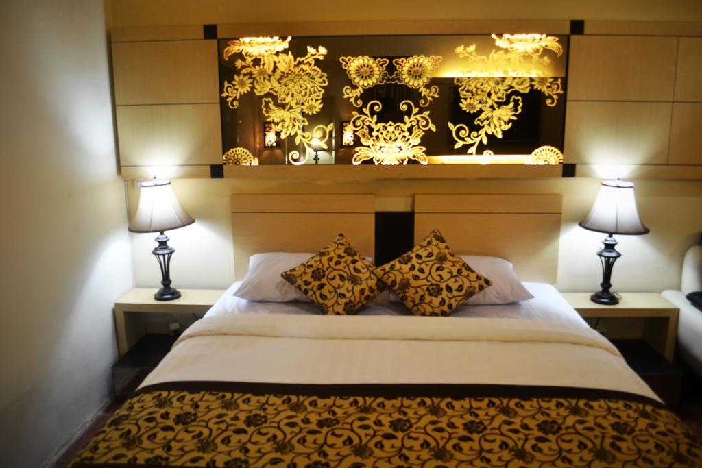 Srikandi Guesthouse มะลัง ห้อง รูปภาพ